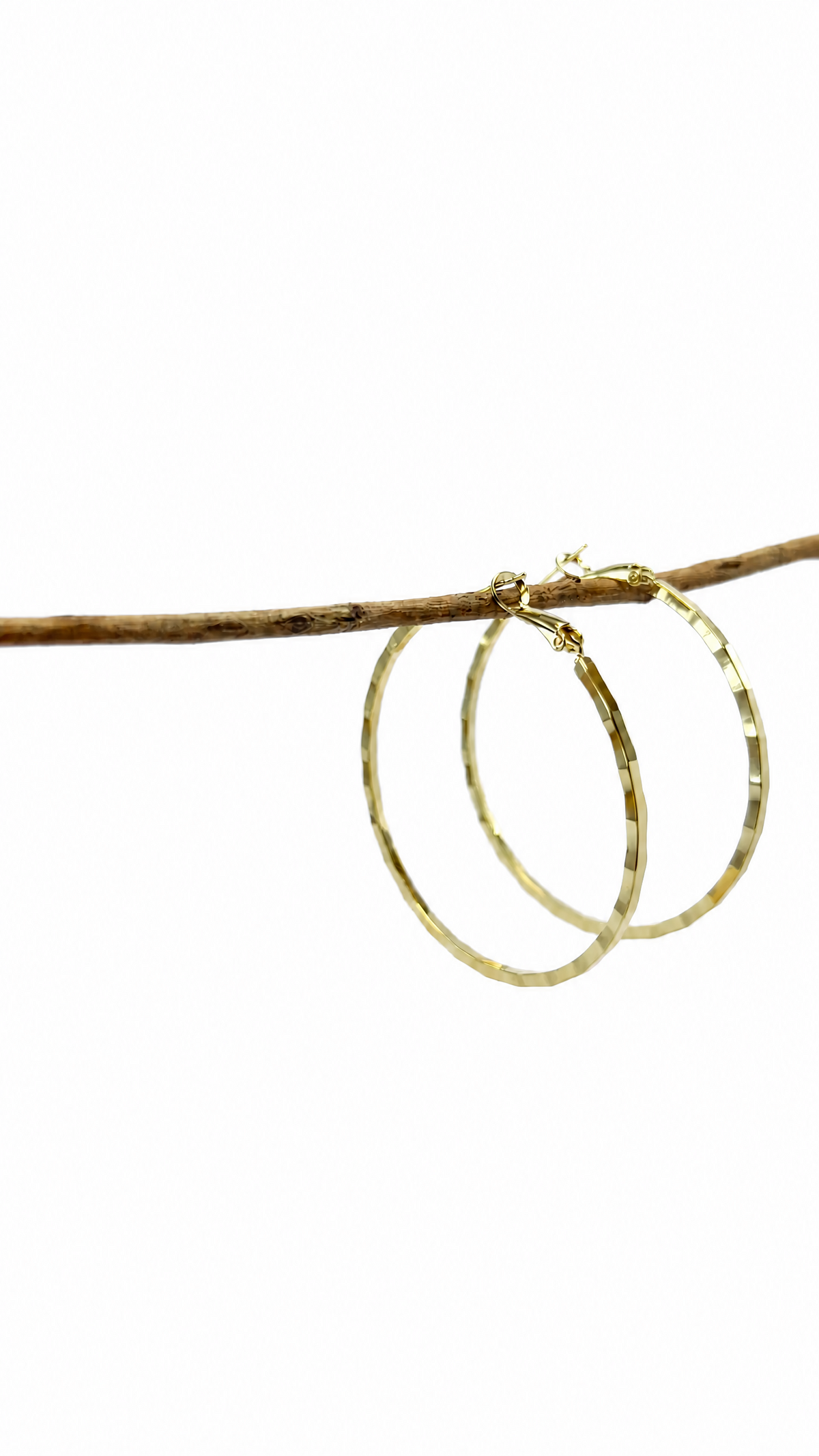 Elara Loops