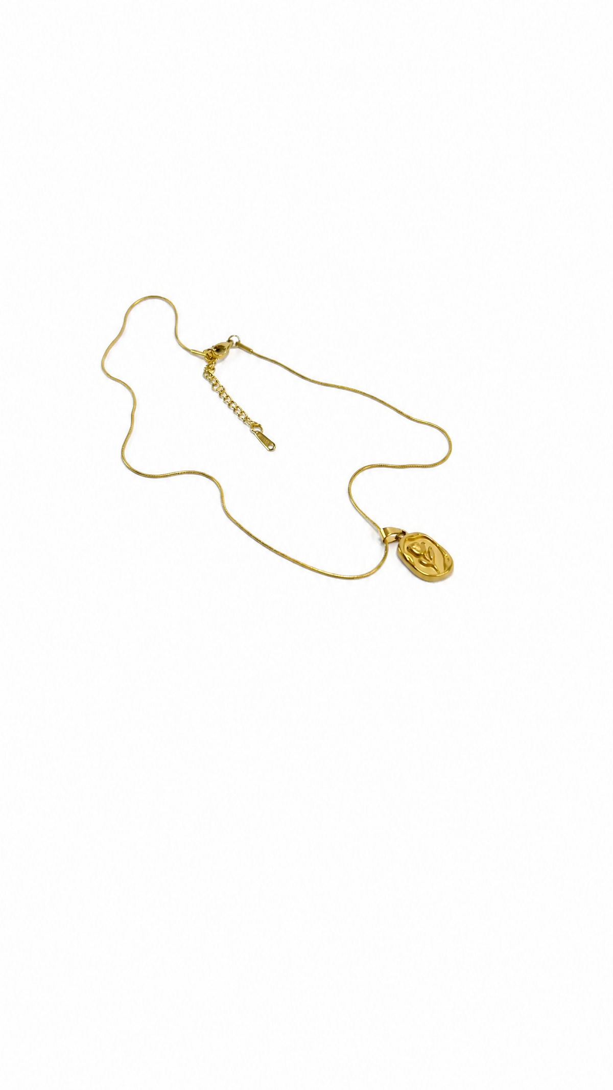 Roselle Necklace